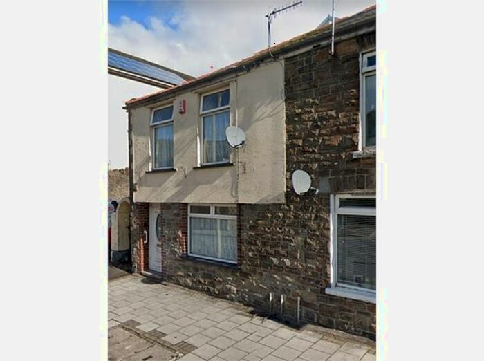 2 Bedroom End Of Terrace House To Rent In Baglan Street, Treherbert, Rct, South Wales., CF42