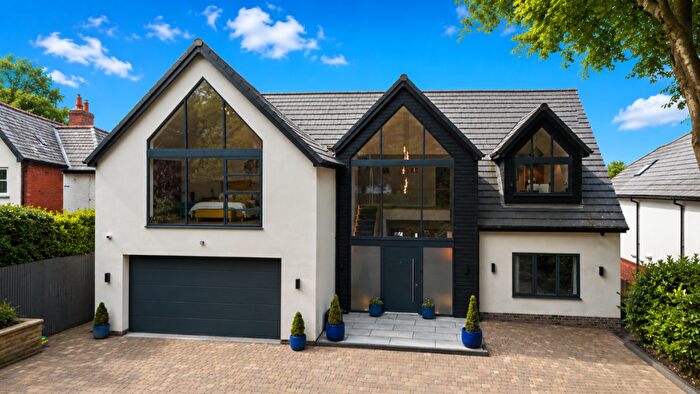 5 Bedroom Detached House For Sale In Lostock Junction Lane, Lostock, Bolton, BL6