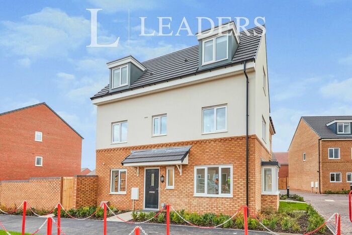 4 Bedroom Detached House To Rent In Harviston Avenue, Gedling, Nottingham, NG4