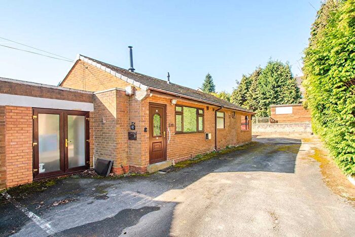 3 Bedroom Bungalow To Rent In Ash Grove, Burntwood, WS7