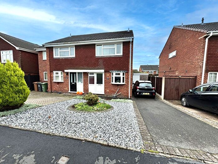 2 Bedroom Semi Detached House For Sale In Brockeridge Close, Willenhall, WV12
