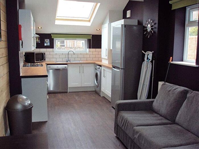 5 Bedroom Terraced House To Rent In Manners Road, Southsea, PO4