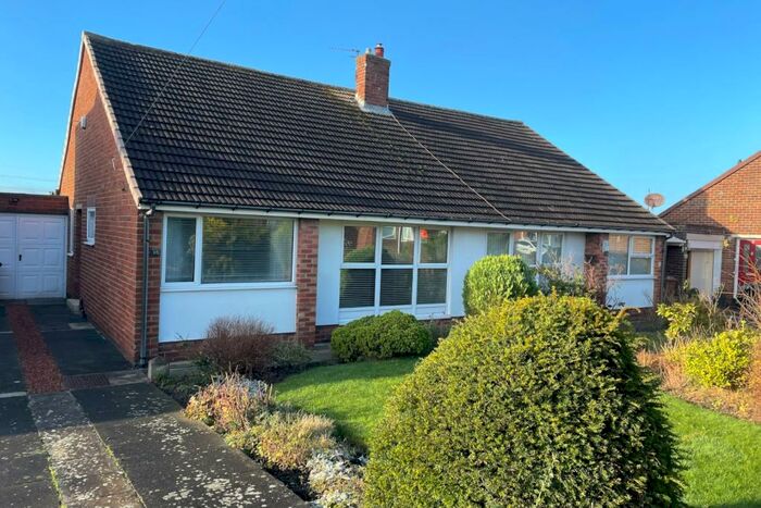 2 Bedroom Bungalow To Rent In Swinhoe Gardens, Wideopen, Newcastle Upon Tyne, Tyne And Wear, NE13