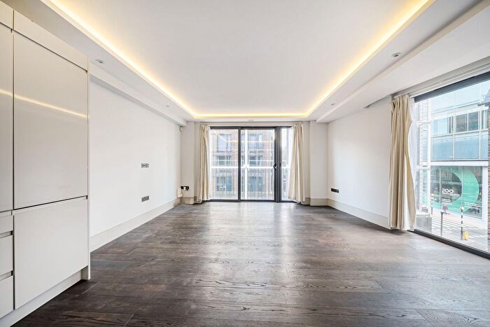 2 Bedroom Flat For Sale In Roger Street, Bloomsbury, London, WC1N
