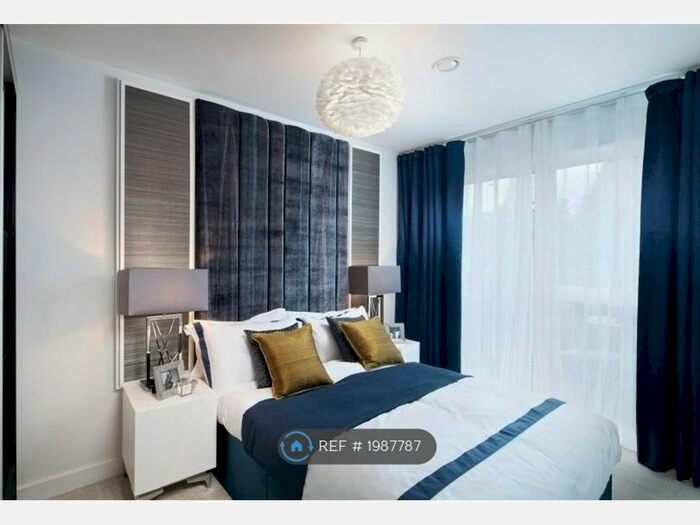 1 Bedroom Flat To Rent In Adenmore Road, London, SE6