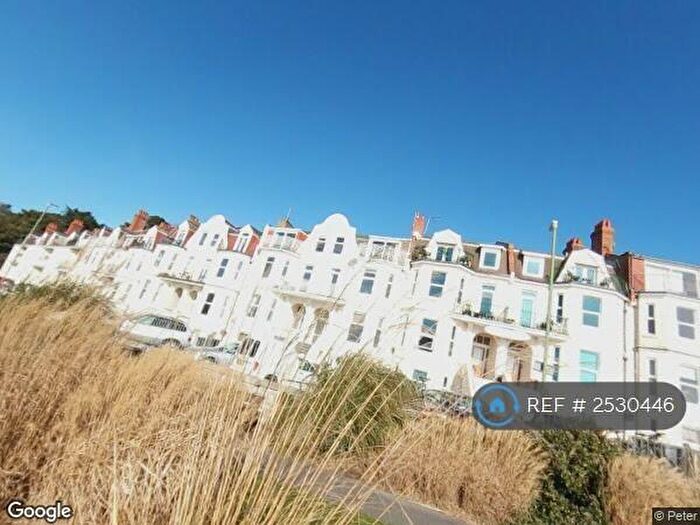 2 Bedroom Flat To Rent In Undercliff Road, Boscombe, BH5