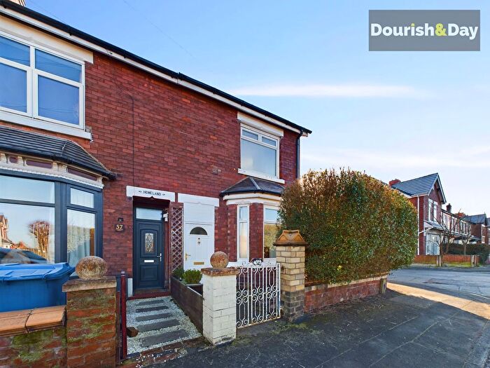 2 Bedroom End Of Terrace House To Rent In Cambridge Street, Stafford, ST16