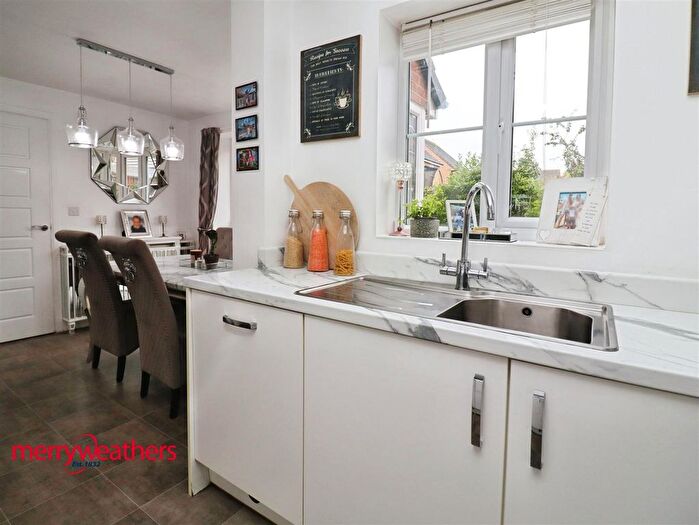 3 Bedroom Detached House For Sale In Levett Drive, Thurcroft, Rotherham, S66