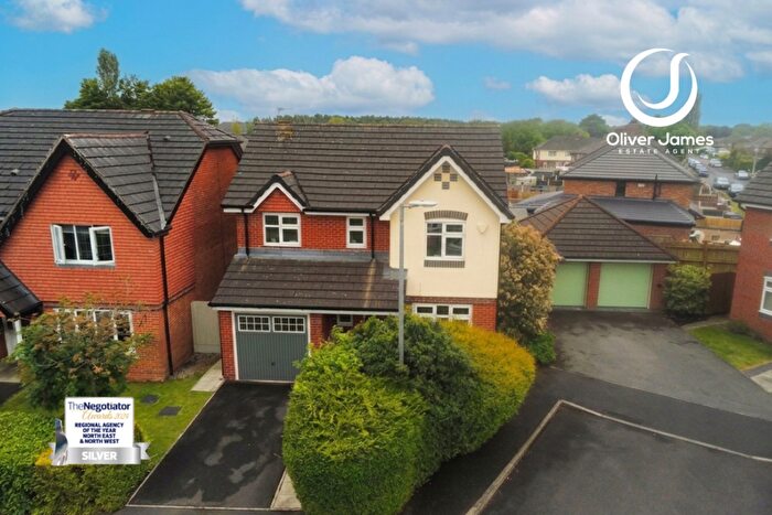 3 Bedroom Detached House For Sale In Dean Road, Cadishead, M44