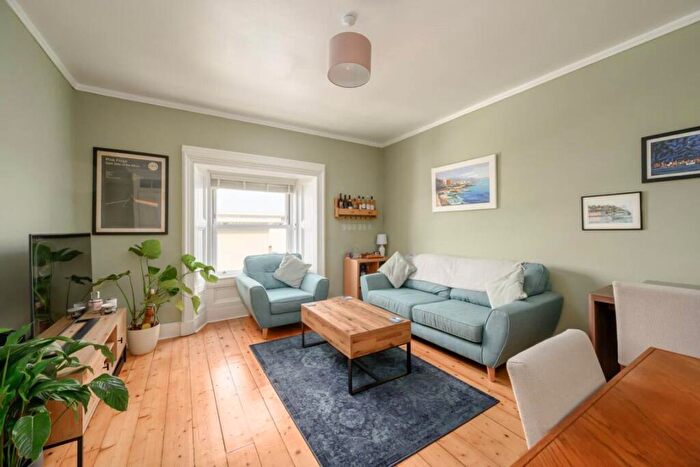 1 Bedroom Flat To Rent In Sandport Street, The Shore, Edinburgh, EH6
