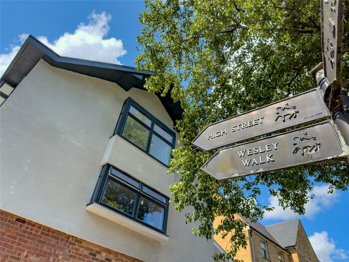 1 Bedroom Apartment To Rent In Mill Walk, Witney, Oxfordshire, OX28