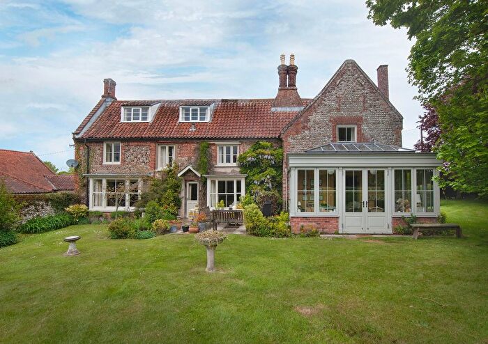 5 Bedroom Country House For Sale In Bodham, Holt, North Norfolk, NR25