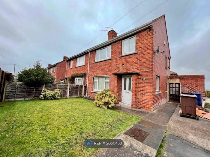 3 Bedroom Semi-Detached House To Rent In Churchfield Terrace, Cudworth, Barnsley, S72