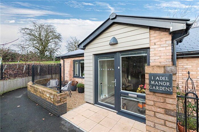 2 Bedroom Bungalow For Sale In Adel Manor Gardens, Leeds, West Yorkshire, LS16