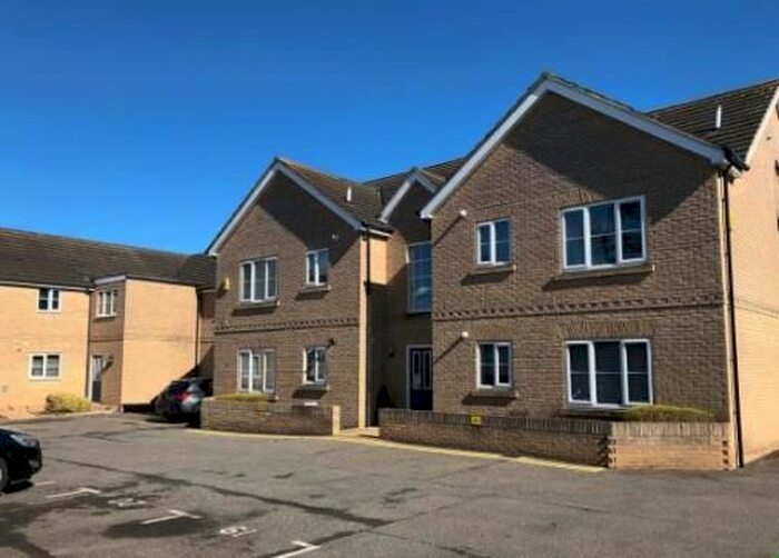 2 Bedroom Flat To Rent In Broadway, Yaxley, Peterborough, PE7