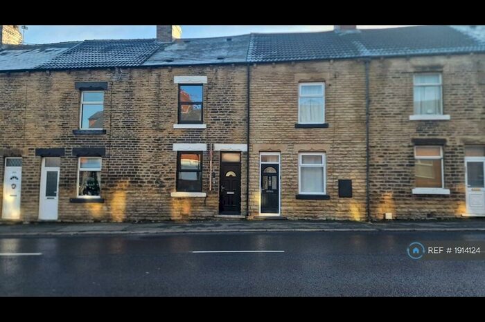 3 Bedroom Terraced House To Rent In Pontefract Road, Cudworth, Barnsley, S72