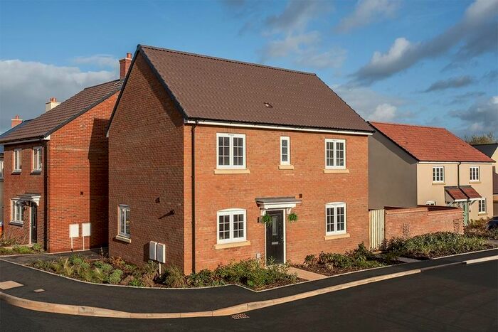 3 Bedroom Detached House For Sale In Mattravers Way, Taunton, TA1