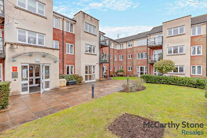 1 Bedroom Apartment For Sale In Waggoners Court, Legions Way, Bishop's Stortford, CM23