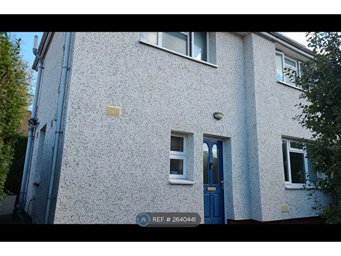 3 Bedroom Semi-Detached House To Rent In Northumberland Avenue, Stamford, PE9