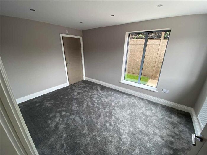 2 Bedroom Apartment To Rent In Ridgemere Close, Birmingham, B26