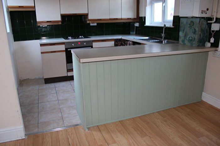 2 Bedroom Bungalow To Rent In Bishopswood Road, Prestatyn, LL19