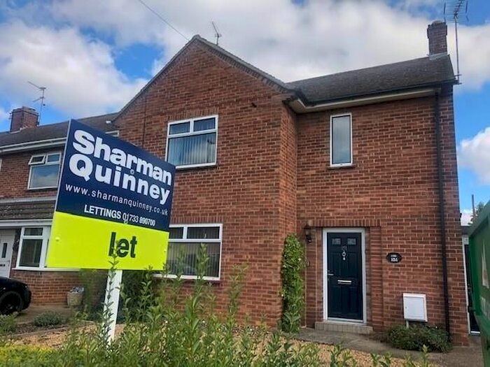 3 Bedroom Property To Rent In Chestnut Avenue, Dogsthorpe, Peterborough, PE1