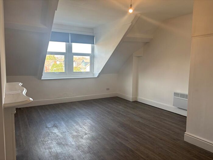 2 Bedroom Apartment To Rent In Croxteth Road, L8