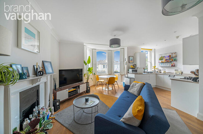 2 Bedroom Flat To Rent In Clarendon Villas, Hove, East Sussex, BN3