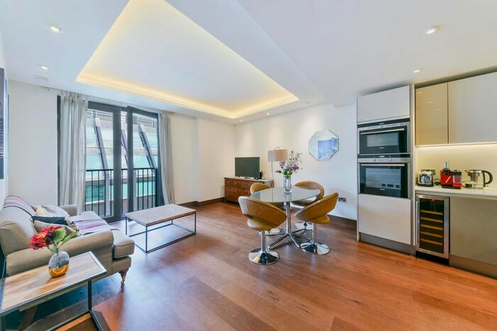 2 Bedroom Flat To Rent In St. Dunstans House, Fetter Lane, London, EC4A