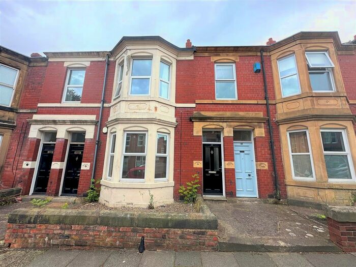4 Bedroom Terraced House To Rent In Buston Terrace, Jesmond, Newcastle Upon Tyne, NE2
