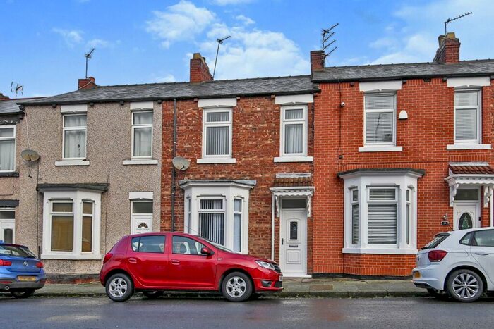 3 Bedroom House To Rent In Greenwell Street/ Central - Darlington, DL1