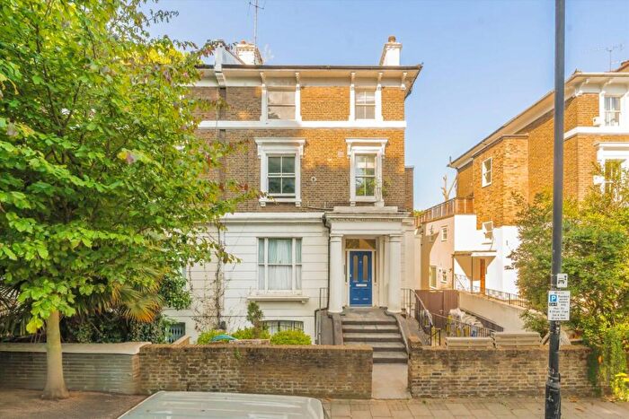 2 Bedroom Flat For Sale In Oval Road, Camden Town, NW1