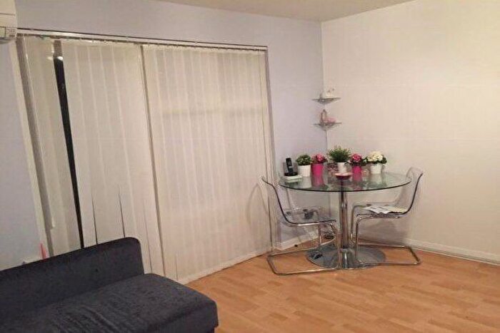 1 Bedroom Property To Rent In Osney Close, Crawley, RH11