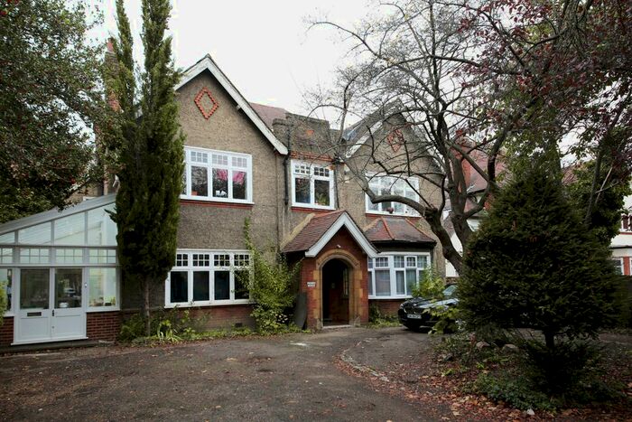 1 Bedroom Studio To Rent In Clarence Avenue, London, SW4