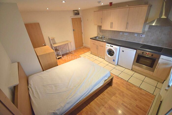 Studio To Rent In Southampton Street, Reading, RG1