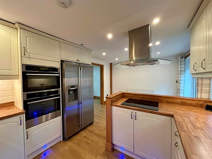 House To Rent In Primrose Drive, Ditton, ME20