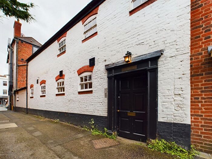 2 Bedroom Cottage To Rent In Penny Black Cottages, Post Office Lane, Tewkesbury, GL20