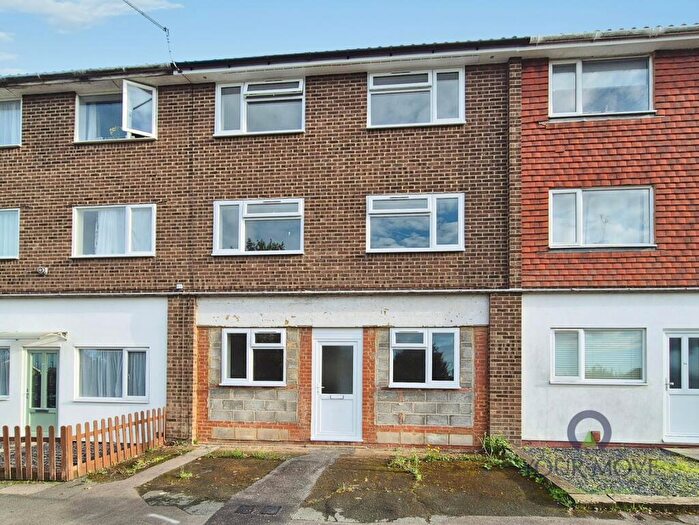 1 Bedroom Flat To Rent In Windsor Way, Polegate, East Sussex, BN26
