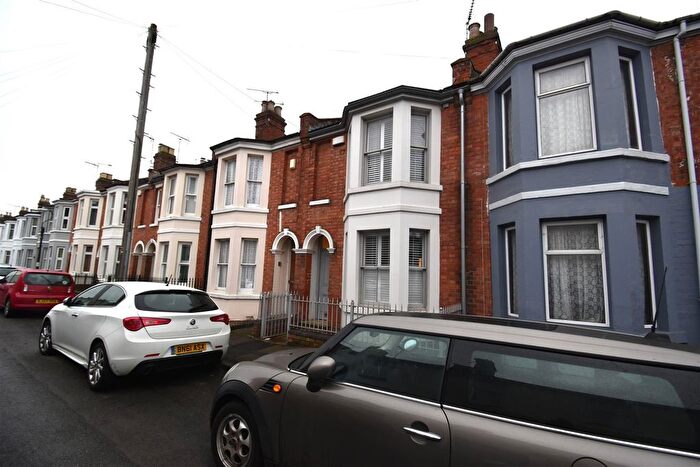 2 Bedroom Property To Rent In Plymouth Place, Leamington Spa, CV31