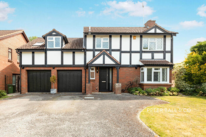 5 Bedroom Detached House To Rent In Shrublands, Charlton Kings, GL53