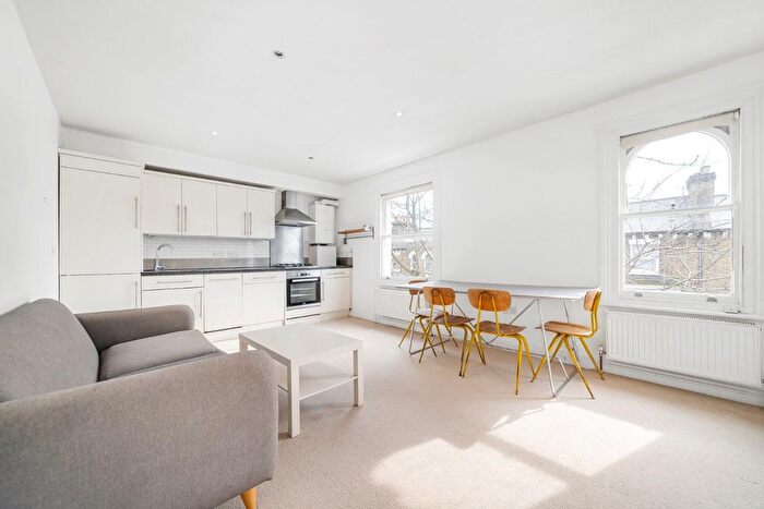 1 Bedroom Flat To Rent In Chantrey Road, SW9
