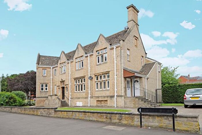 1 Bedroom Flat To Rent In Blewitt Court, East Oxford, OX4