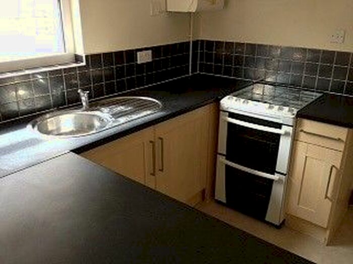 5 Bedroom Property To Rent In Milton Rd, Southampton SO15