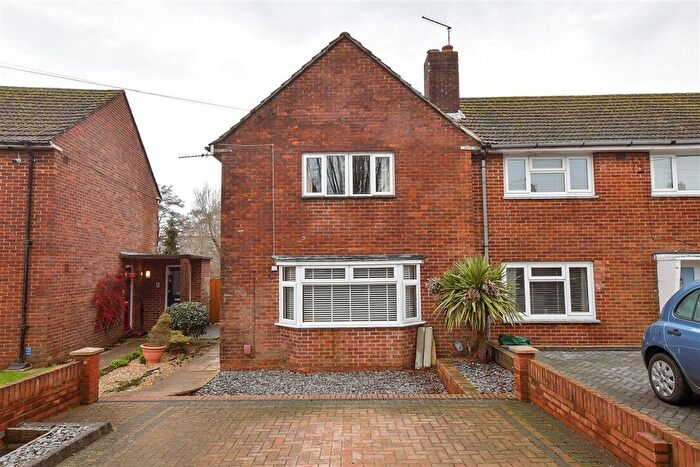 2 Bedroom End Of Terrace House For Sale In High Lawn Way, Leigh Park, Havant, Hampshire, PO9