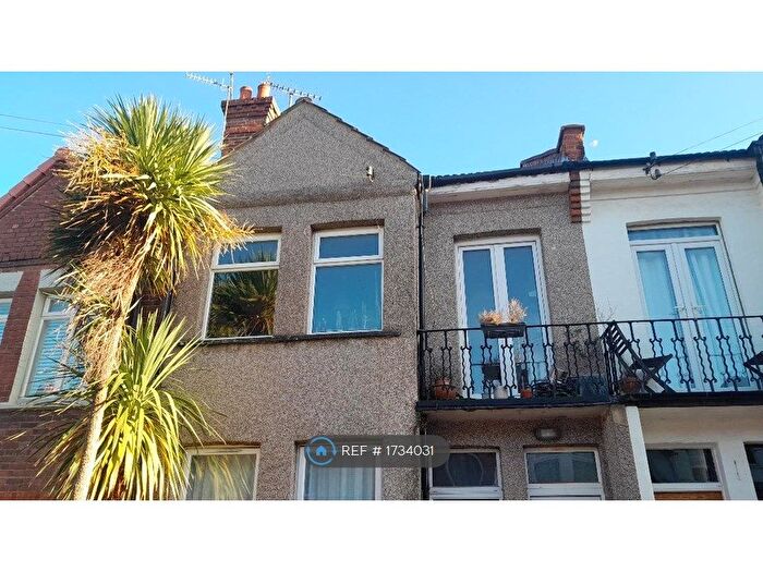 2 Bedroom Flat To Rent In Welbeck Road, East Barnet, EN4
