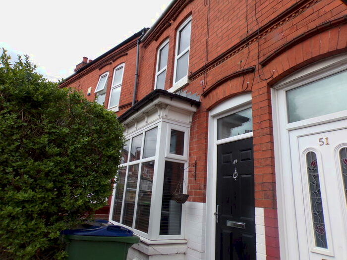 2 Bedroom House To Rent In Piddock Road, Smethwick, B66