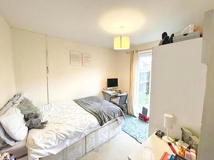 3 Bedroom End Of Terrace House For Sale In Magnolia Way, Costessey, Norwich, NR8