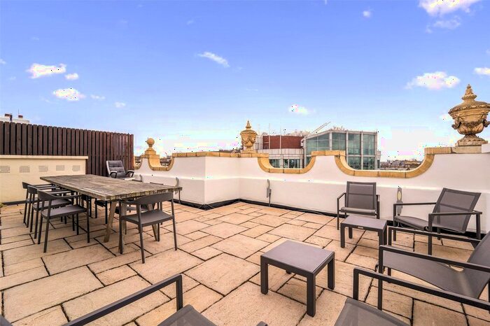 3 Bedroom Flat To Rent In Cromwell Road, London, SW5