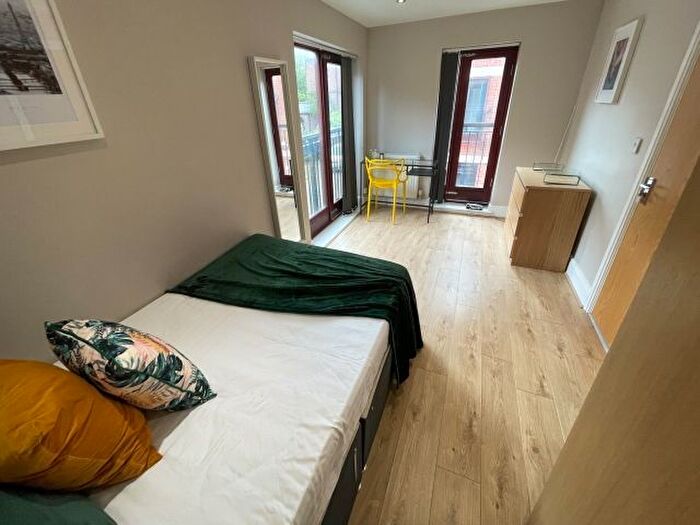 4 Bedroom Terraced House To Rent In Markden Mews, Liverpool, L8