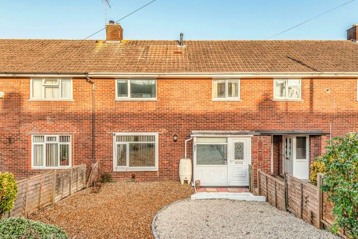 4 Bedroom Terraced House To Rent In Garbett Road, Winchester, SO23